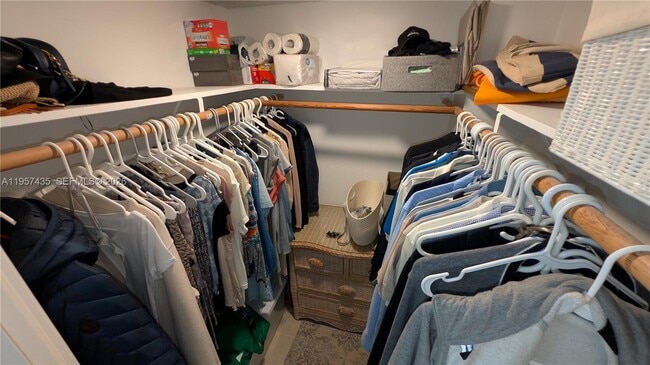 Photo - 3000 S Course Dr Unidad 208