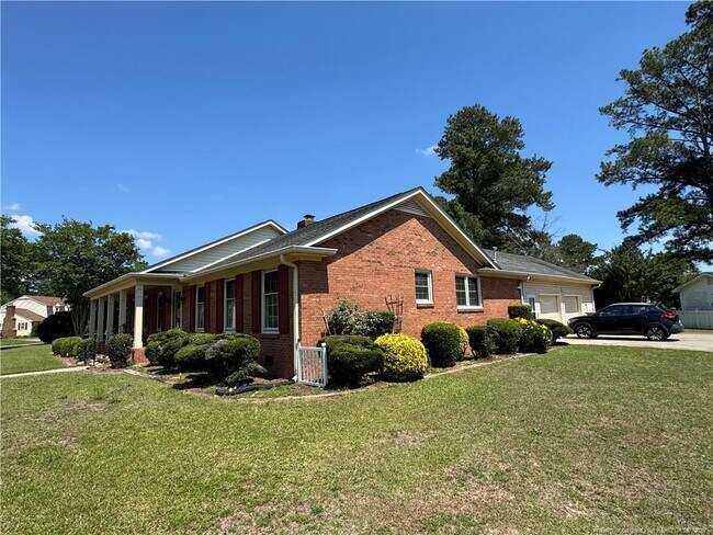 3795 Kale Dr