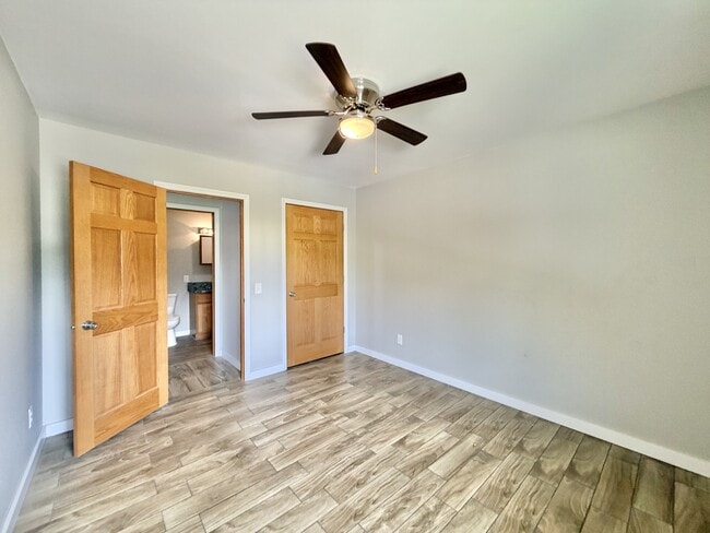 Photo - 821 George St Unit 10