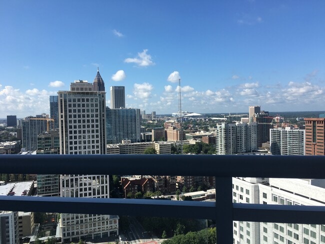 Day View - 1065 Peachtree St NE Unit 3303