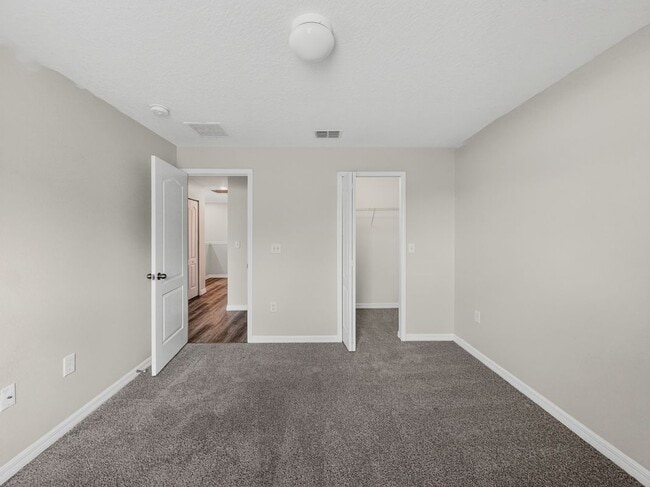 Photo - 3002 Bargate St