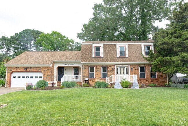 Building Photo - 4 Bed 2.5 Bath Home In VA Beach for Rent !