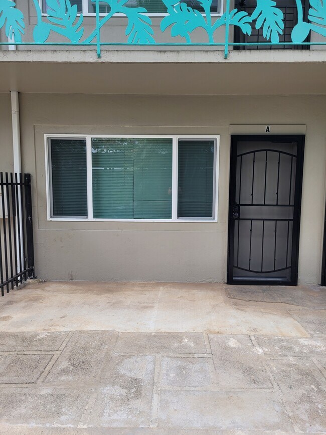 Building Photo - 454 Kuamo'o St