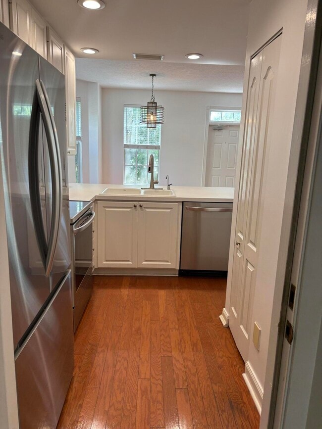 Photo - 140 Day Lily Dr