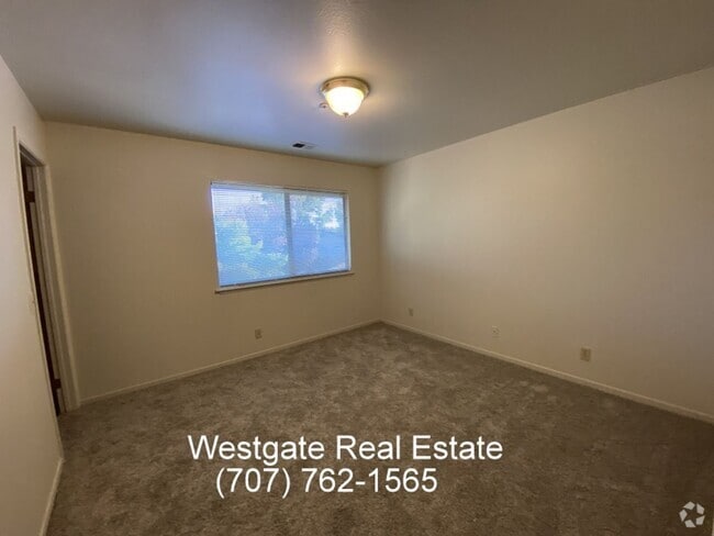 Building Photo - 8315 Lasalle Ave Unit 8315 La Salle Avenue Rental