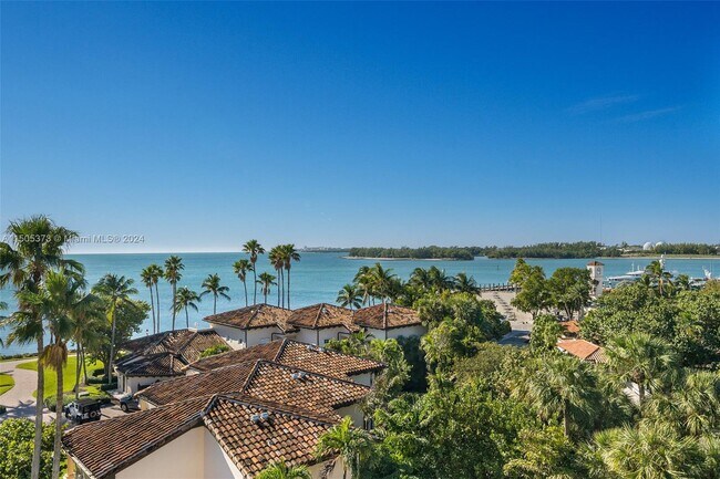 Photo - 19153 Fisher Island Dr Unidad 19153 Rental