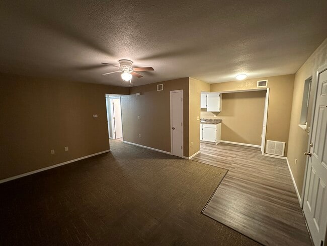 Photo - 1540 W Fourteenth St