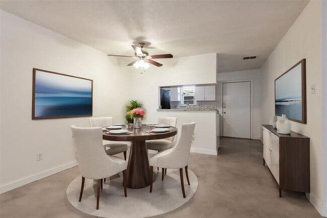 Photo - 5612 William Holland Ave