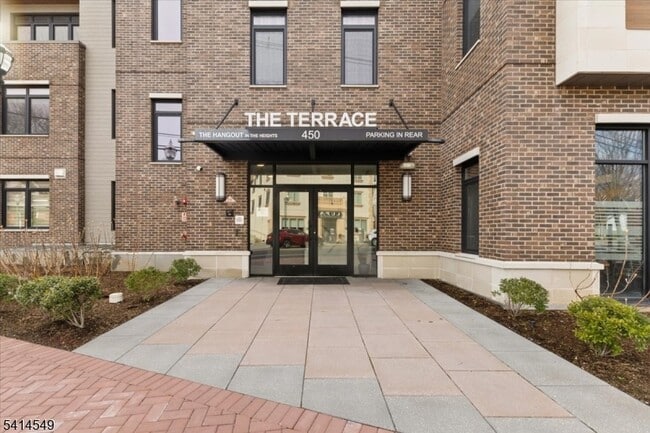 Photo - 450 Springfield Ave Unit 203