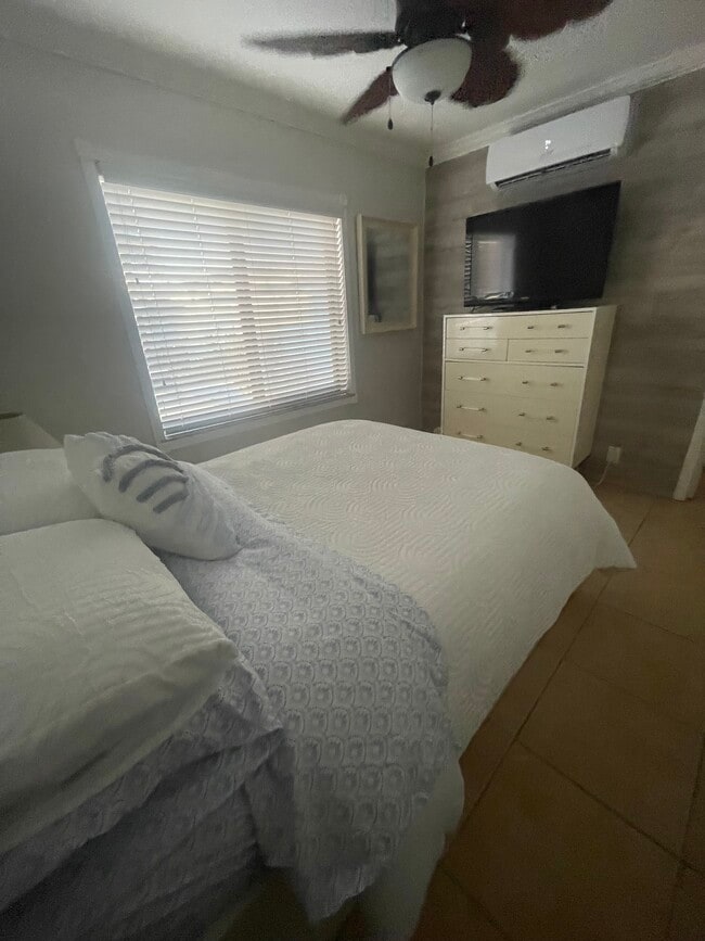 Photo - 311 Liberty St Unit 8