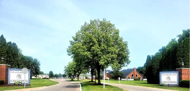 Photo - 418 Saddle Dr