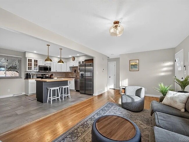 Photo - 6522 Benton Cir