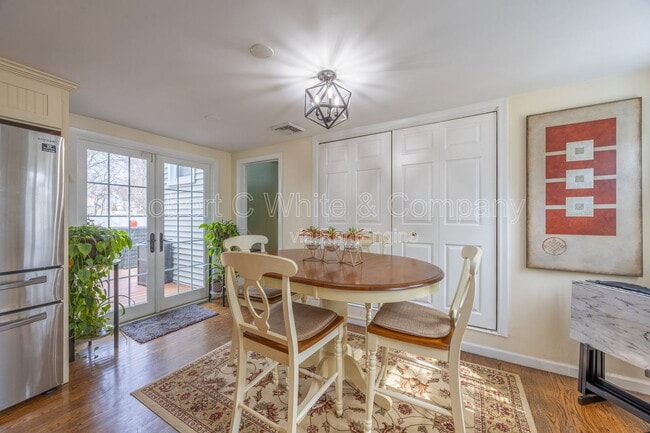 Photo - 4 Trotwood Dr