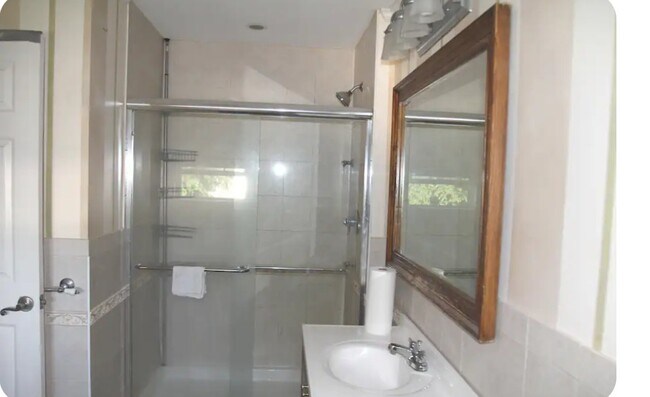 Photo - 189 Newport Rd