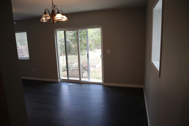 Photo - 524 N Impala Dr