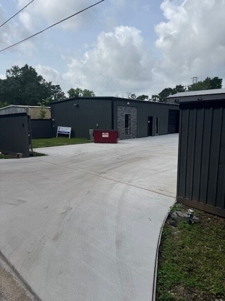 Photo - 18723 Mirror Lake Dr