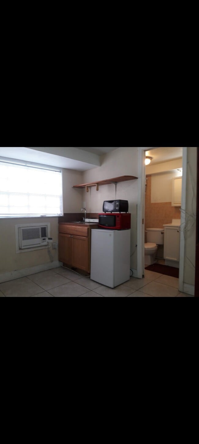 Photo - 20840 Anchor Rd