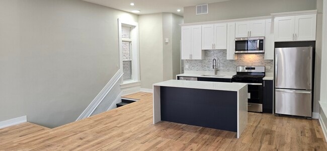 Photo - 1506 W Jackson Blvd Unit 2