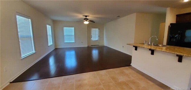 Photo - 317 Long Hill Dr