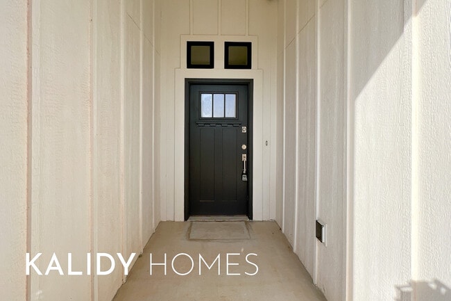 Photo - 3925 NW 166th Terrace