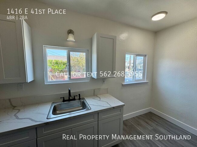 Photo - 1416 E 41st Pl Apartment