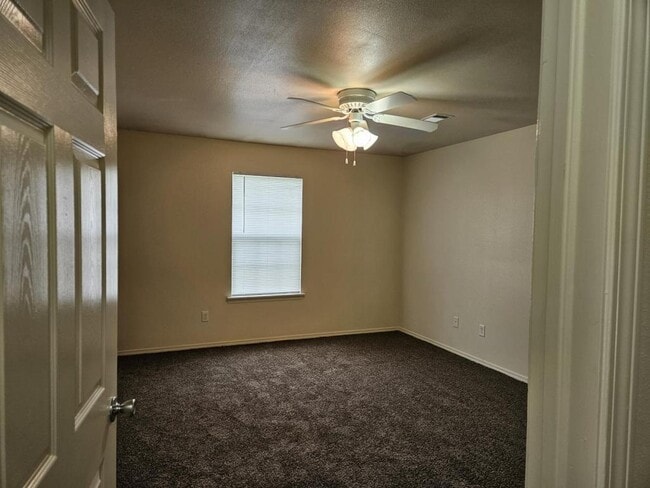 Photo - 2200 Elizabeth Ave