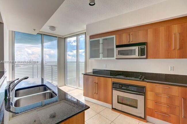 Photo - 335 S Biscayne Blvd Unit 2723