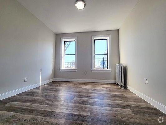 Building Photo - 2 bedroom in BRONX NY 10459 Unit 22 Rental