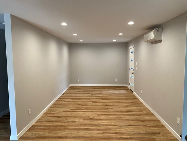 Photo - 6 Bed 5 Bath House Newer Updated Near Happy Valley, Fairhaven, WWU