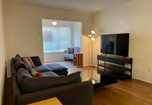 402 Skyview Dr Unit D