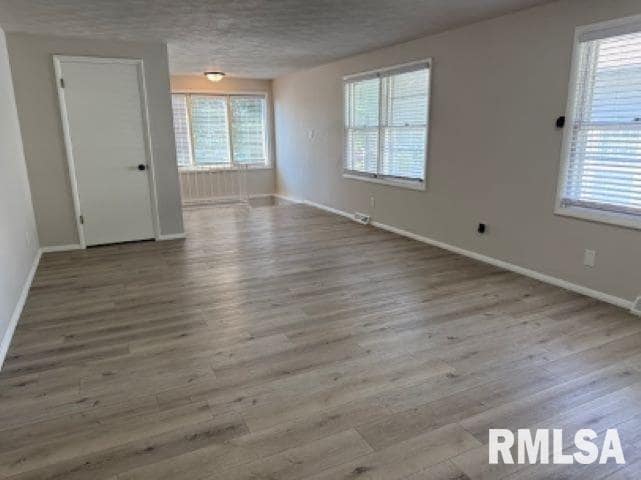 Photo - 1105 E Samuel Ave