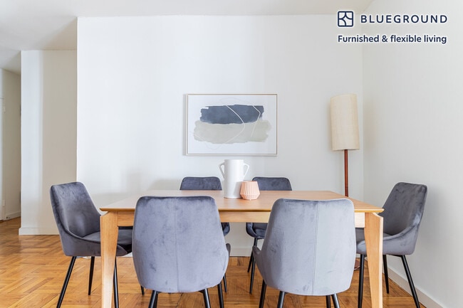 Photo - 300 E 46th St Unit FL9-ID1778