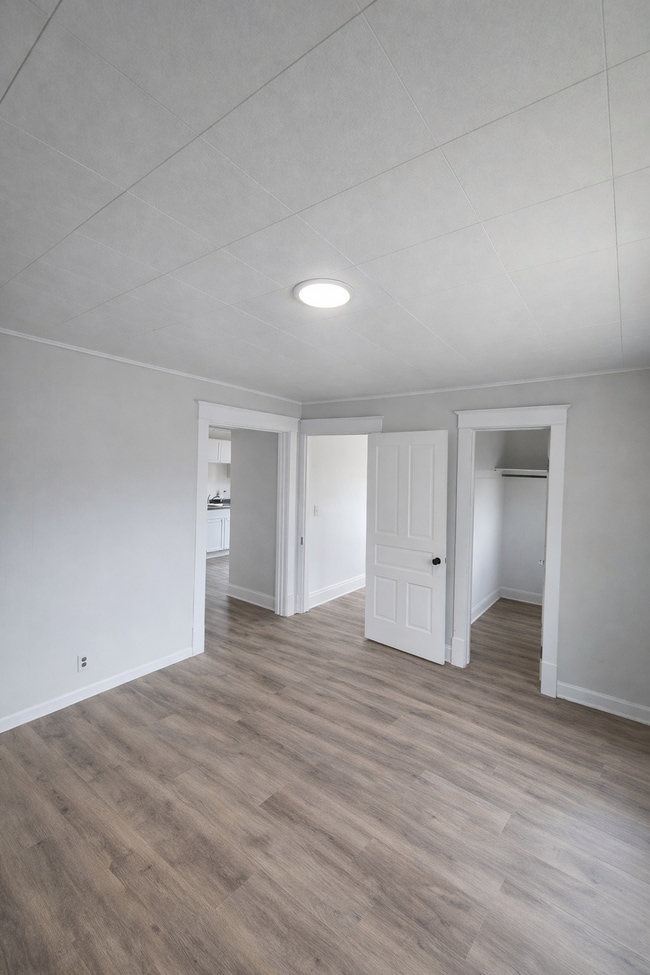 Photo - 406 Garfield Ave