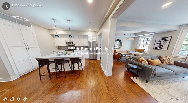 Photo - 386 Harvard St