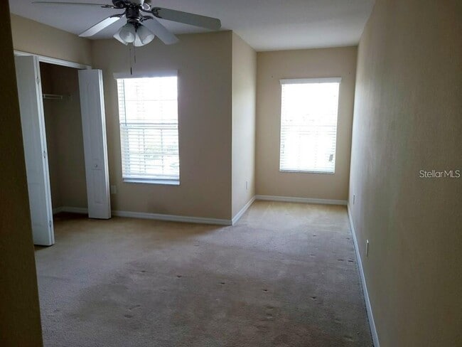 Photo - 306 Belvedere Way