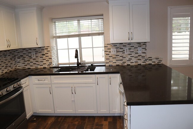 Spacious ALPINE 3 Bedroom 2.5 Bath 2 Story... - Spacious ALPINE 3 Bedroom 2.5 Bath 2 Story... House