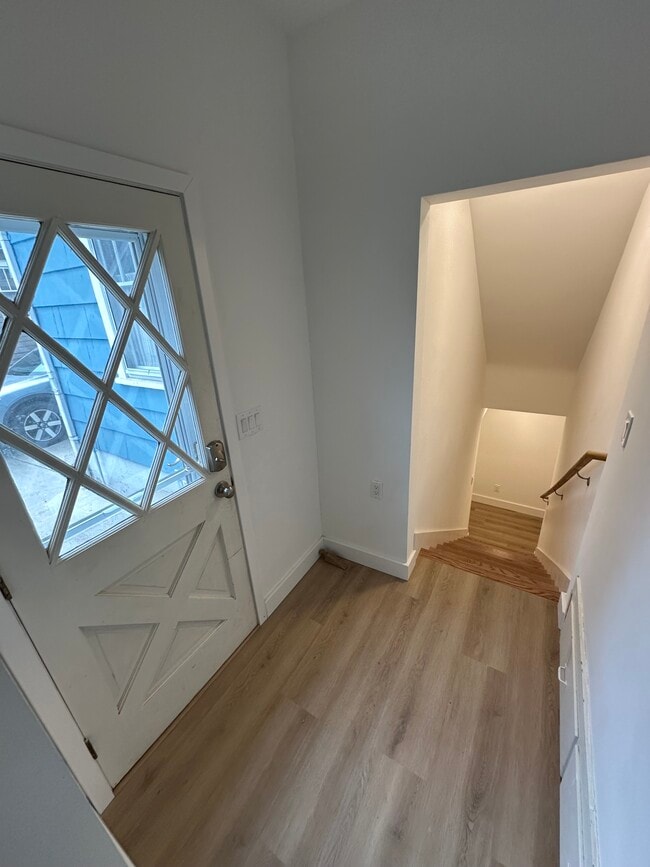 Photo - 2412 Columbia St SW Unit 2412 B