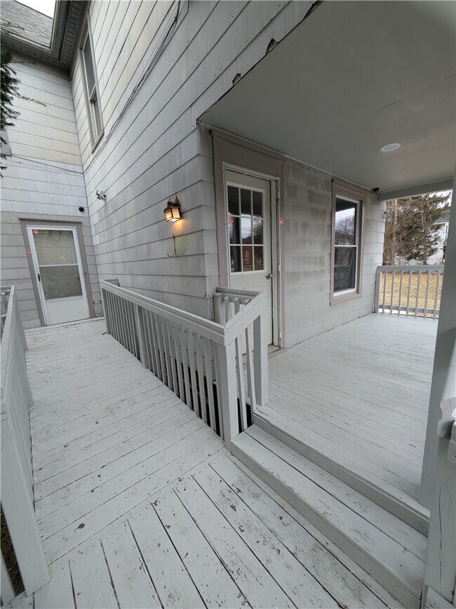 Photo - 315 Sullivan St