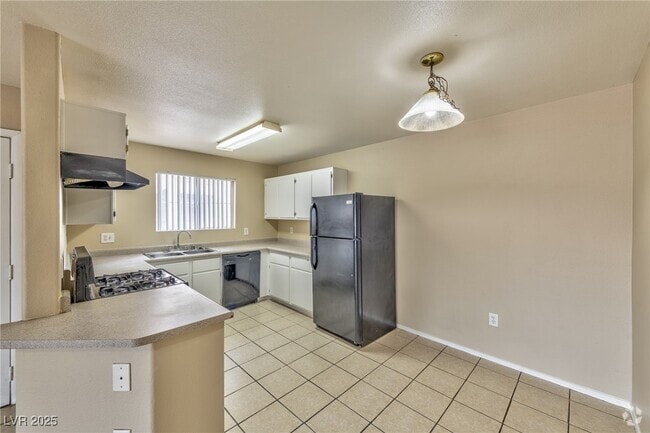 Building Photo - 3953 Danny Melamed Ave Unit 101 Rental