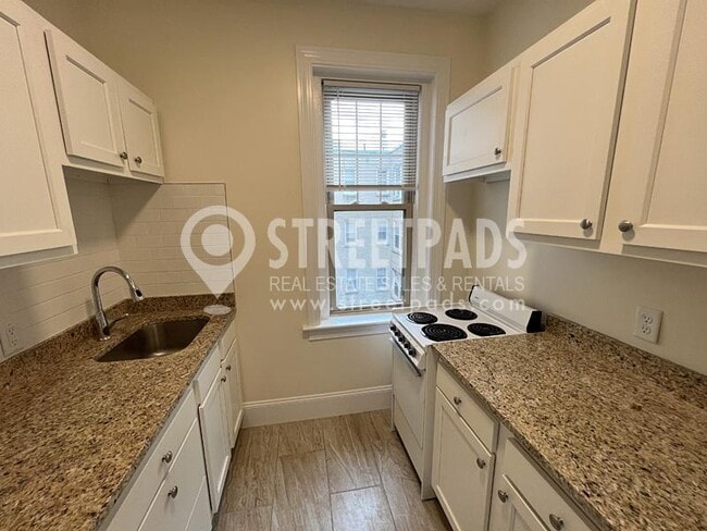 Photo - 1 bedroom in Boston MA 02215