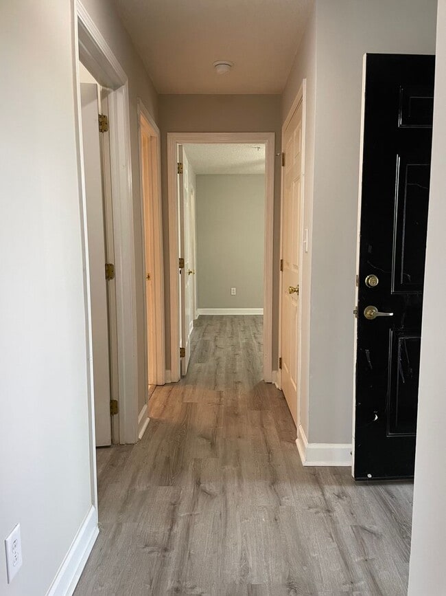 Photo - 2BR Waterfront Condo in Davidson. Enjoy Be...