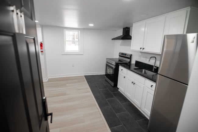 Photo - 1388 W 83rd St Unidad 111