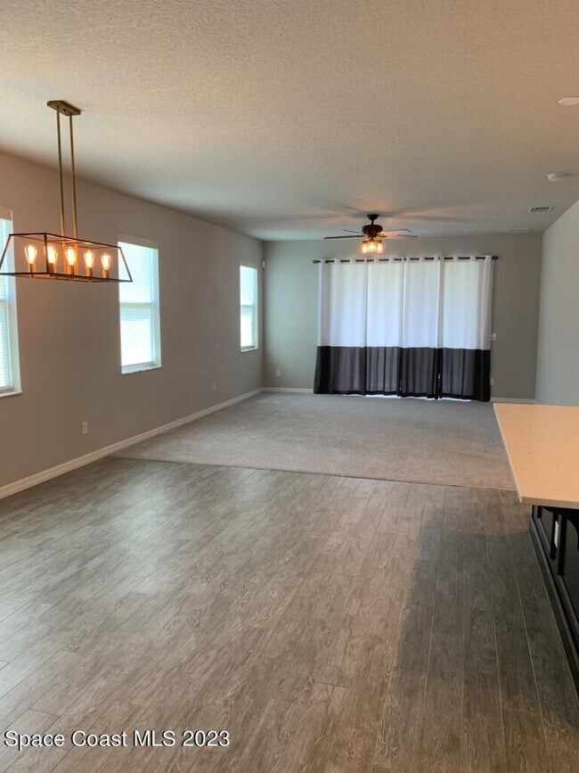 Photo - 2831 Casterton Dr