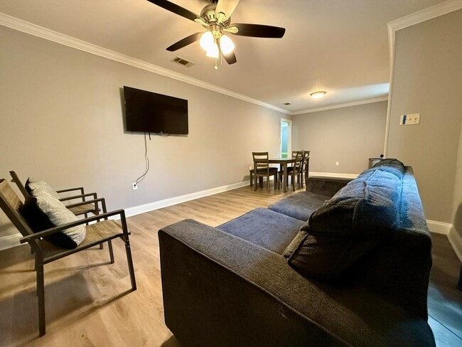 Photo - 306 N 40th Ave