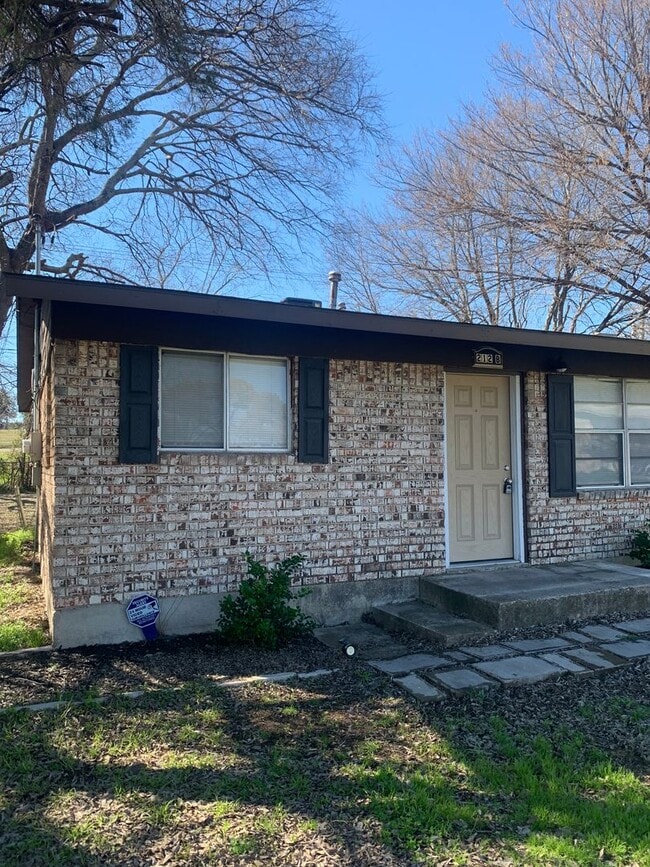 Photo - 212 E Valley Rd Unit B