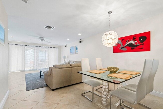 Photo - 842 SE 19th Ave