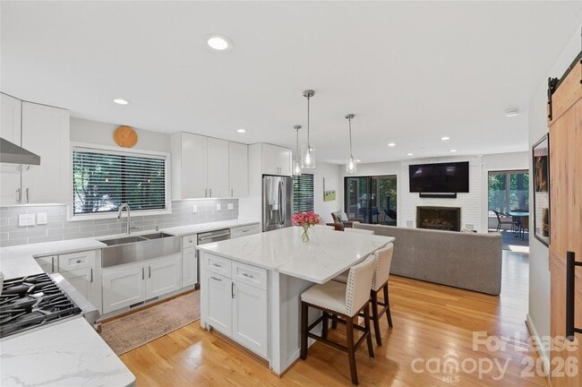 Photo - 3617 Smokerise Hill Dr