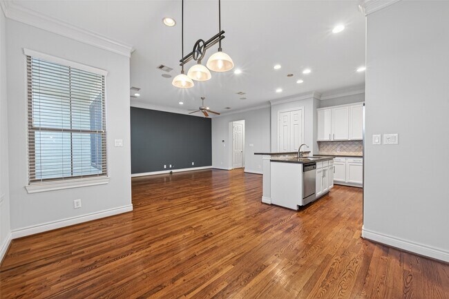 Photo - 1105 Wagner St