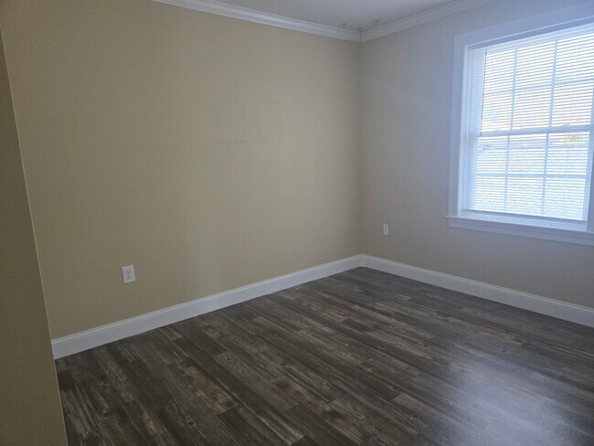 Photo - 30 Walker St Unit 2