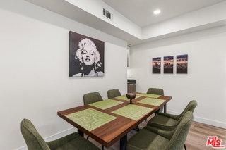 Photo - 4806 Sylmar Ave